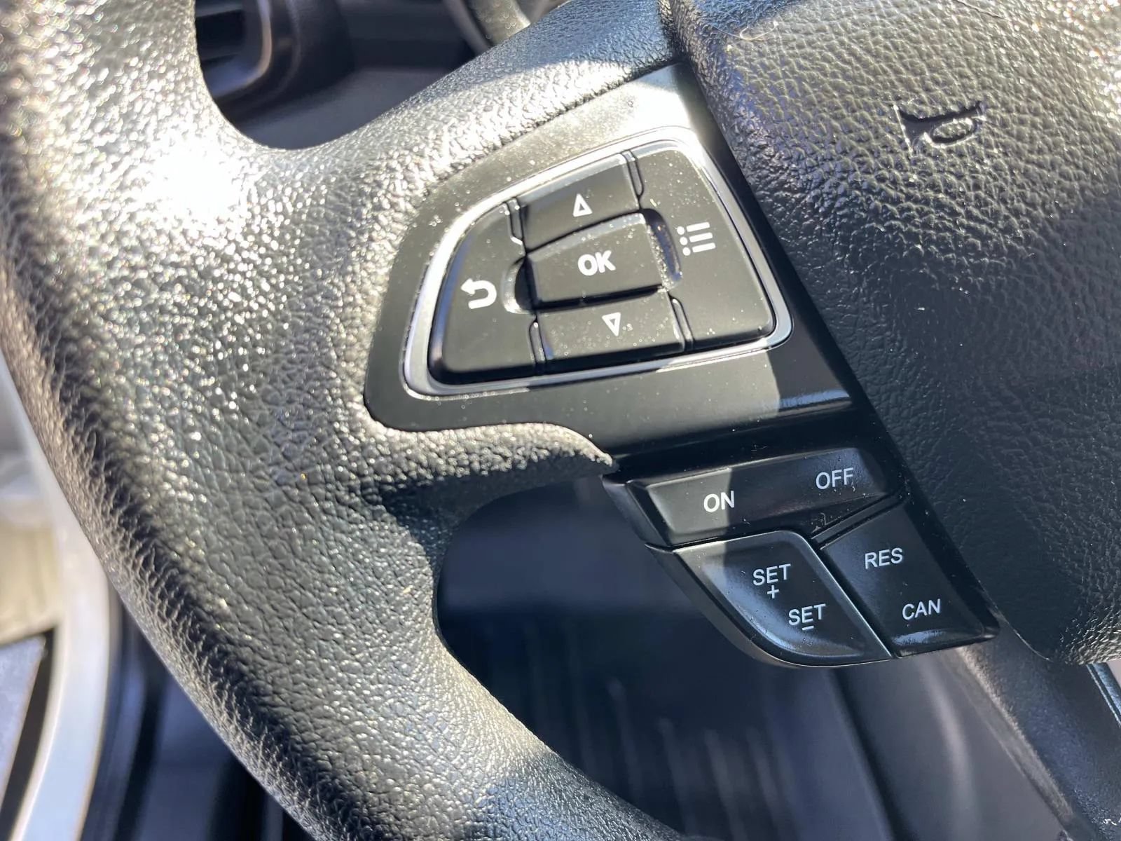 Used 2021 Ford EcoSport SE FWD image 29