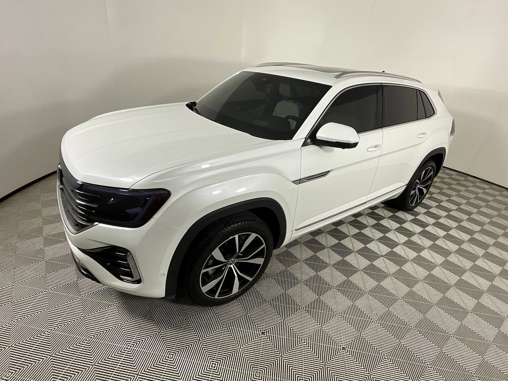 Used 2024 Volkswagen Atlas Cross Sport SEL Premium R-Line image 9