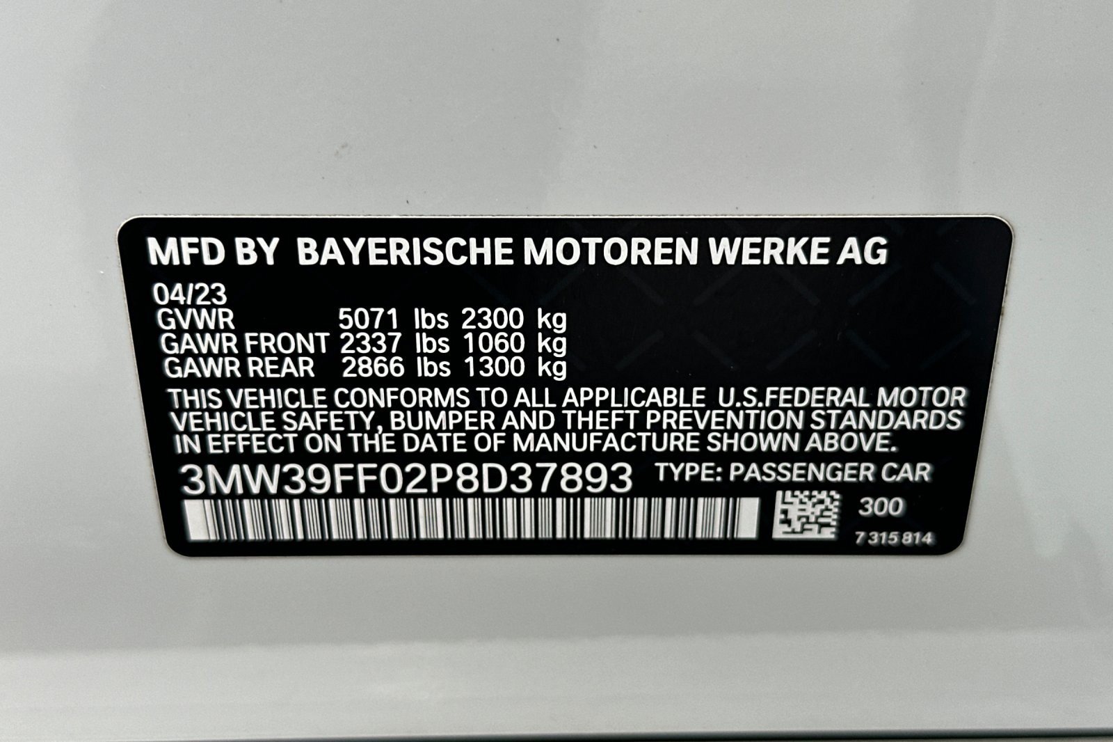 Used 2023 BMW 330e w/ Premium Package RWD image 27