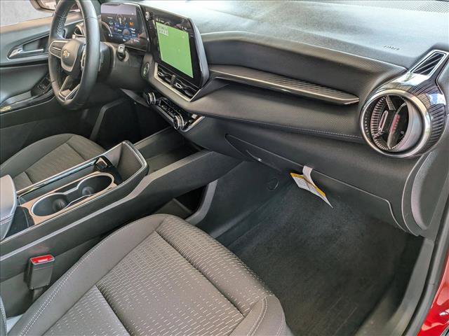 Used 2025 Chevrolet Equinox LT w/ Safety and Technology Package FWD image 21