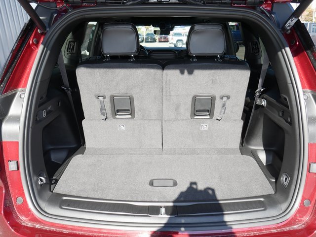 New 2025 Jeep Grand Cherokee L Altitude image 9