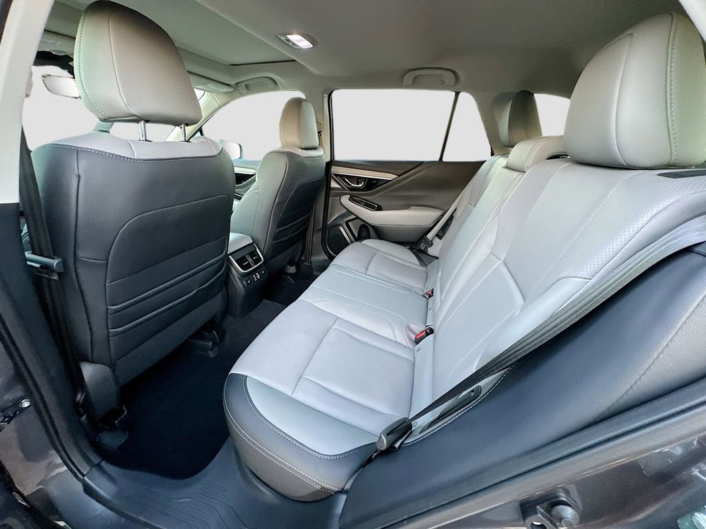 Certified 2025 Subaru Outback Limited image 34