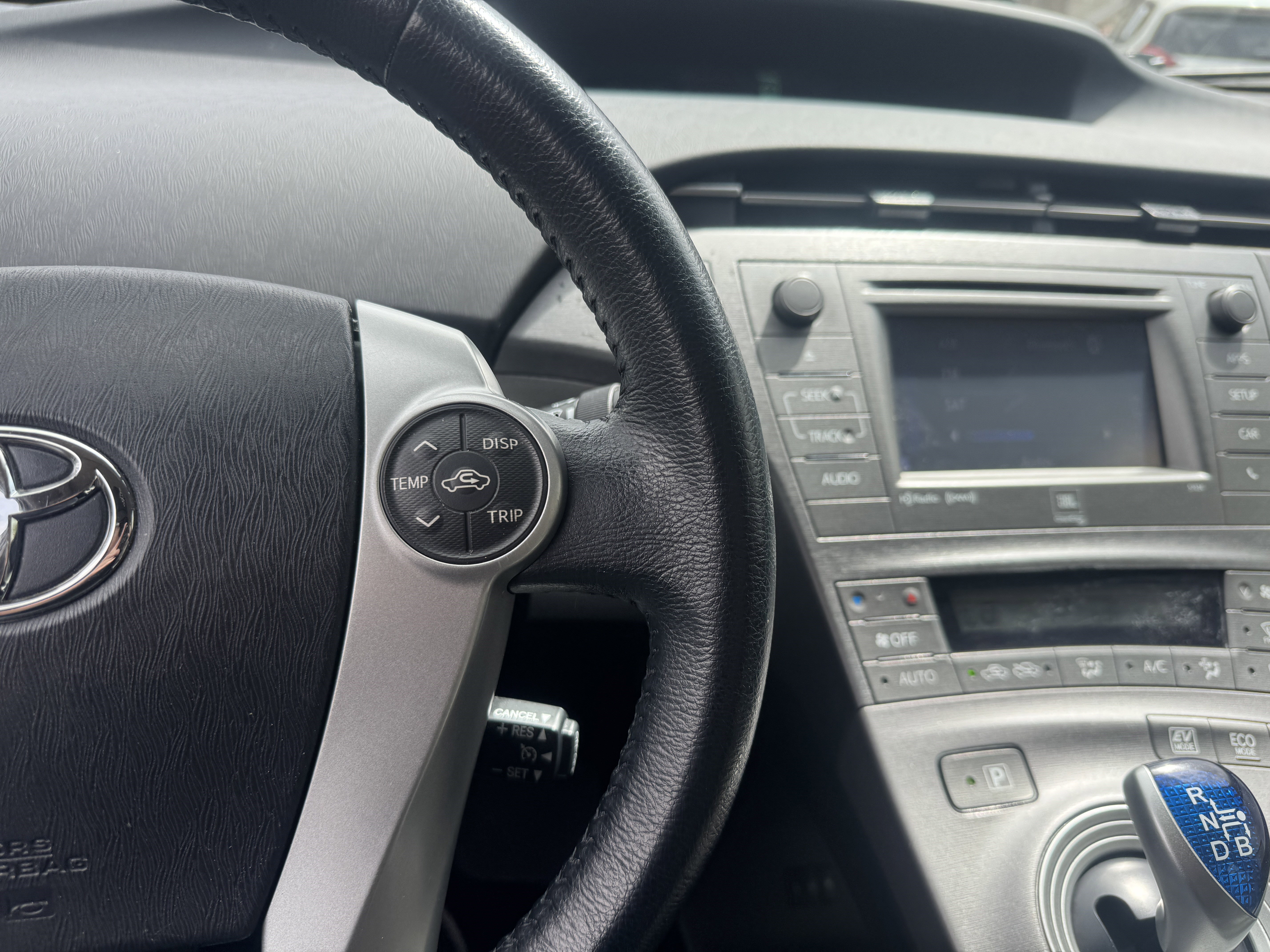 Used 2015 Toyota Prius Four image 23