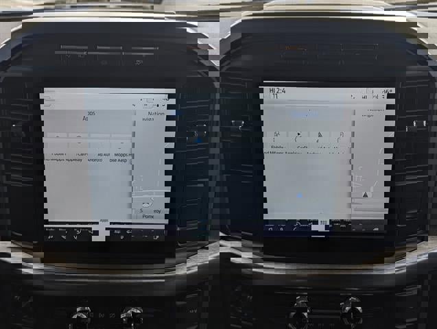 Used 2022 Ford F150 Lariat w/ Equipment Group 501A Mid image 34