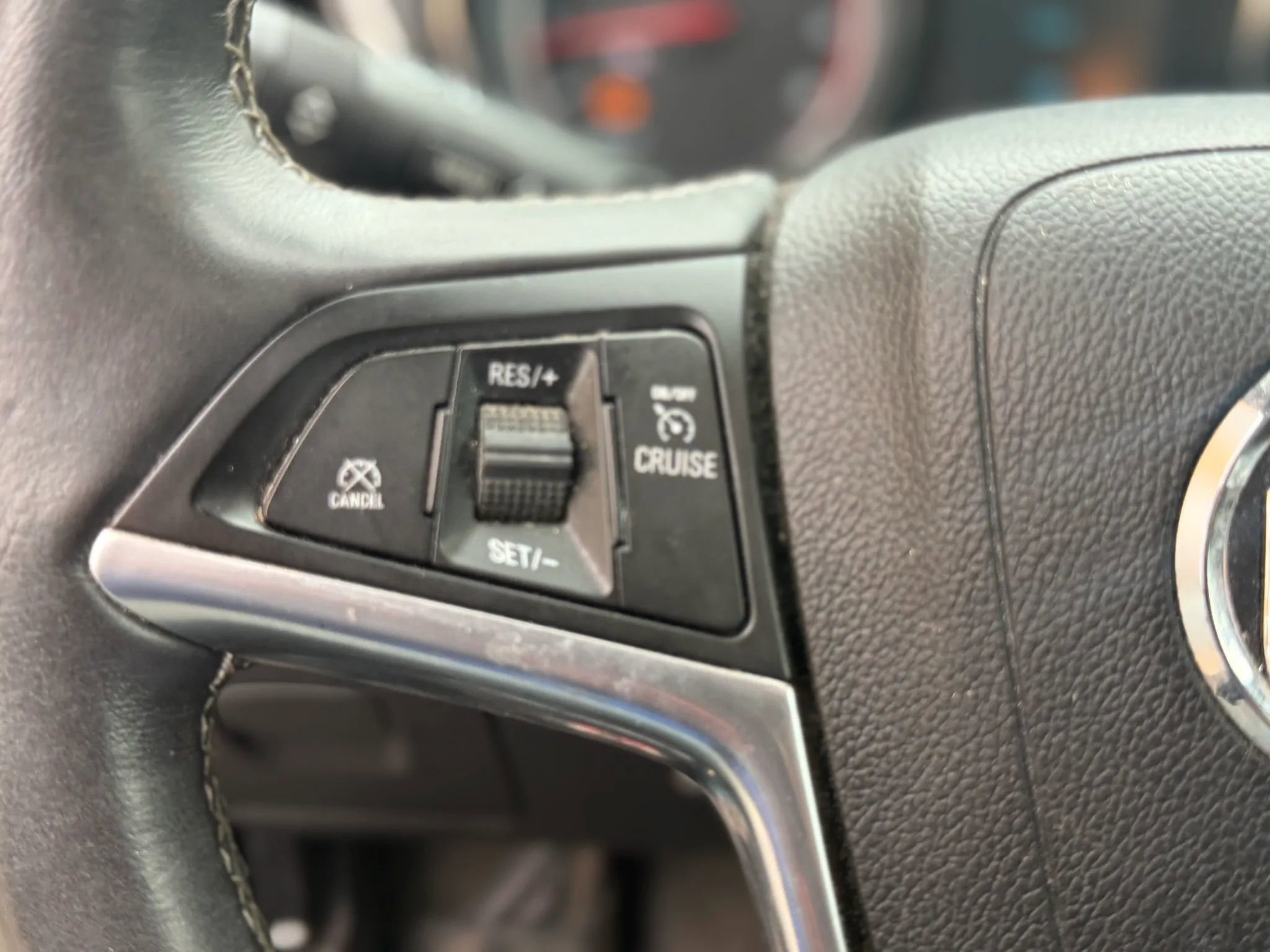 Used 2015 Buick Encore Leather AWD/4WD image 25