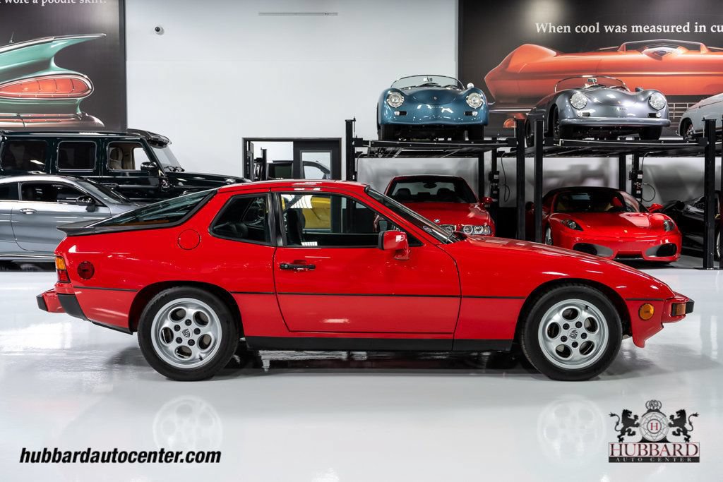 Used 1988 Porsche 924 S RWD image 9