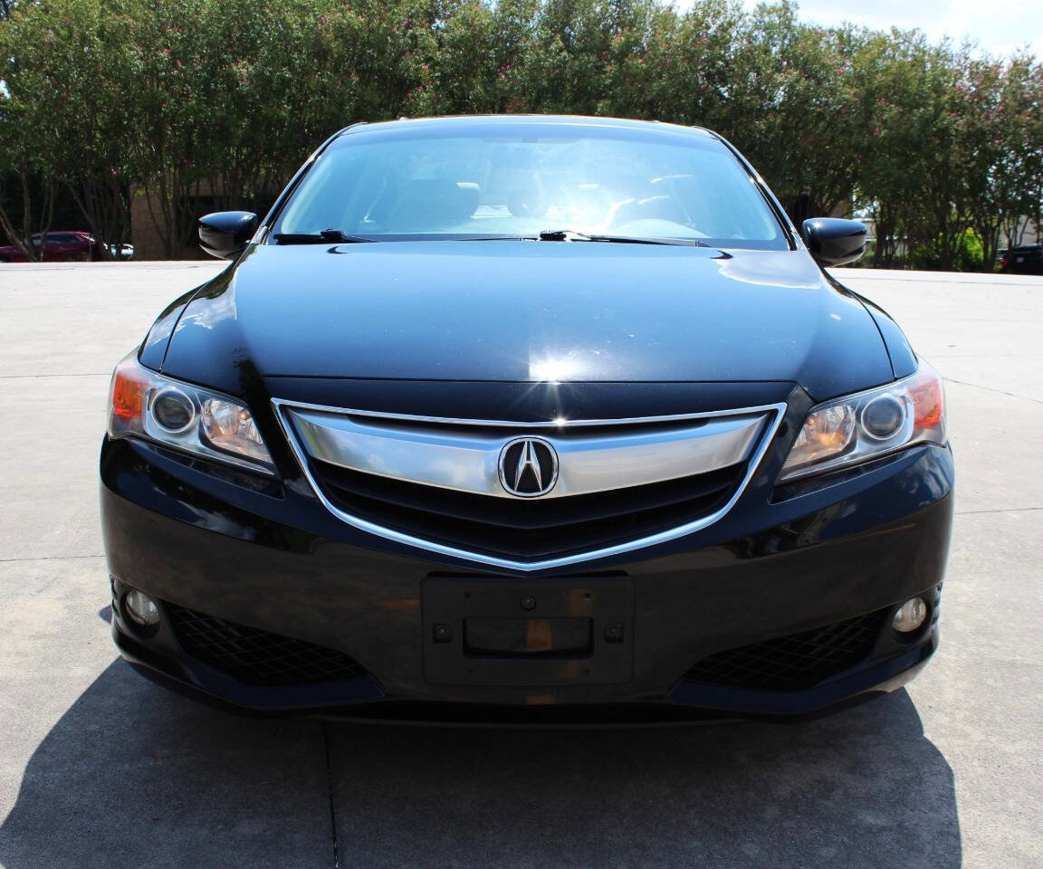 Used 2013 Acura ILX w/ Premium Package image 5