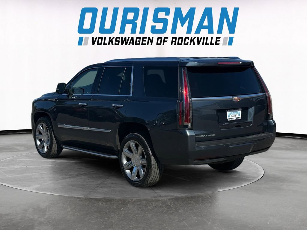 Used 2020 Cadillac Escalade Luxury AWD/4WD image 4