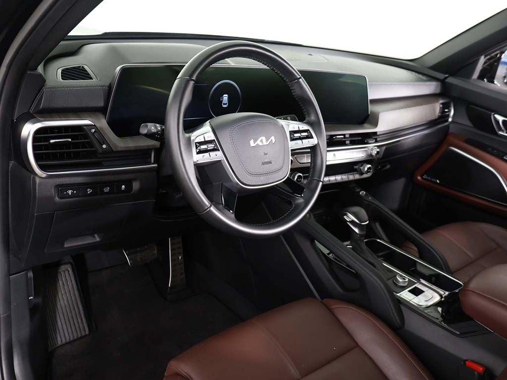 Used 2024 Kia Telluride SX FWD image 29