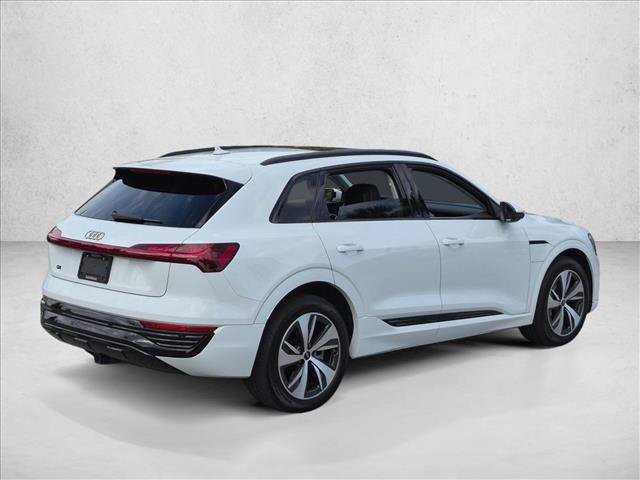 Certified 2024 Audi Q8 e-tron Premium Plus AWD/4WD image 5