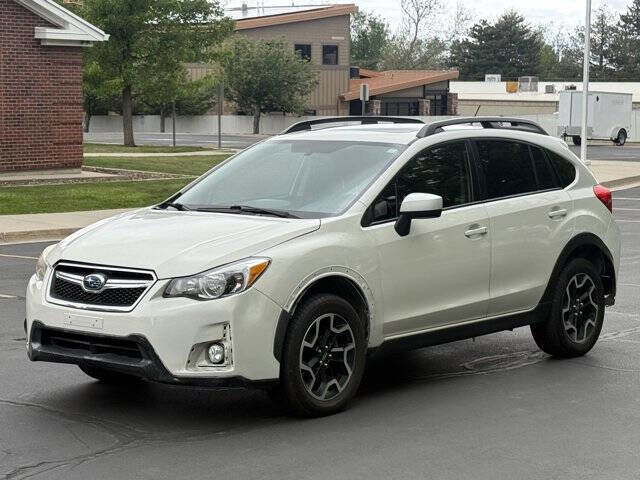 Used 2016 Subaru Crosstrek 2.0i Premium w/ Moonroof Package AWD/4WD image 8