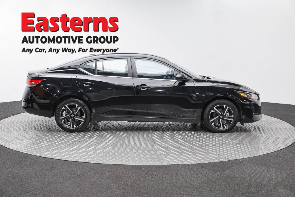 Used 2024 Nissan Sentra SV FWD image 6