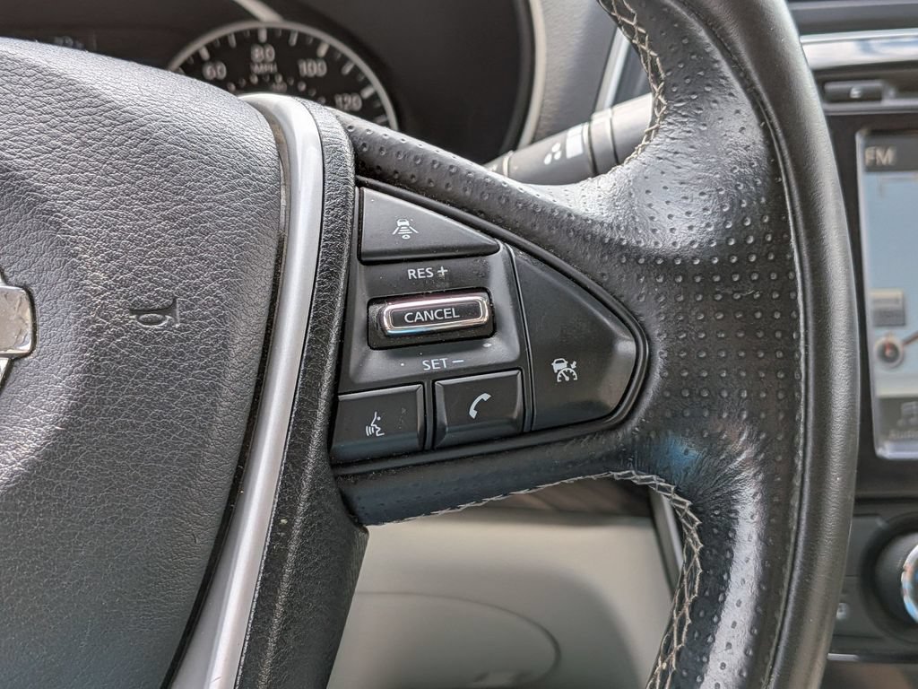 Used 2016 Nissan Maxima Platinum FWD image 15