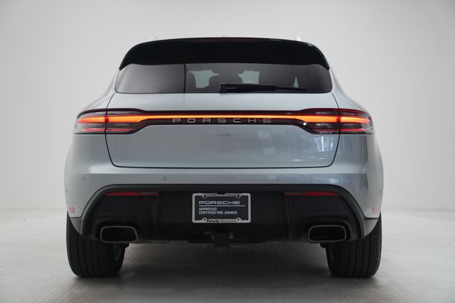 Certified 2026 Porsche Macan AWD/4WD image 17