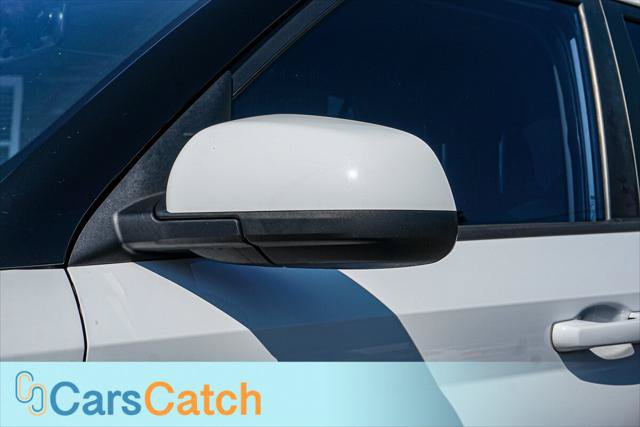 Used 2022 Hyundai Venue SE FWD image 17