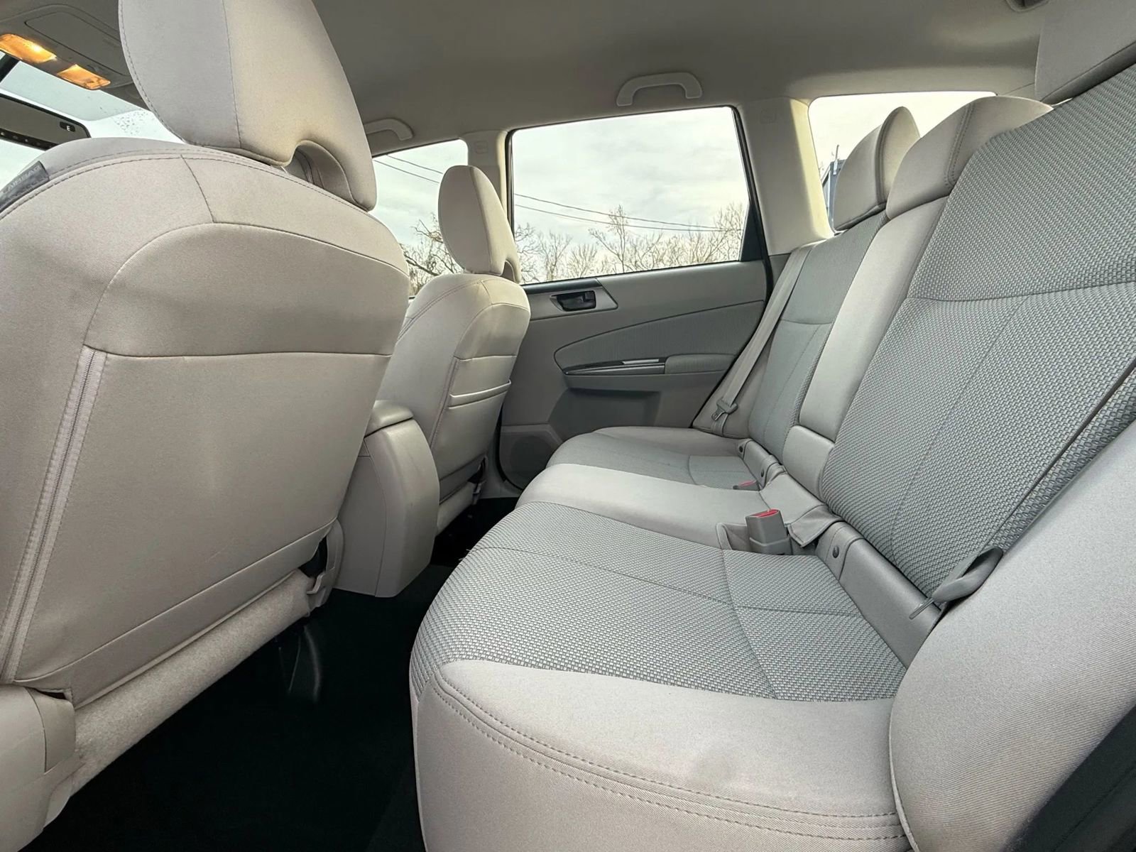 Used 2011 Subaru Forester 2.5X w/ Alloy Wheel Value Pkg image 15