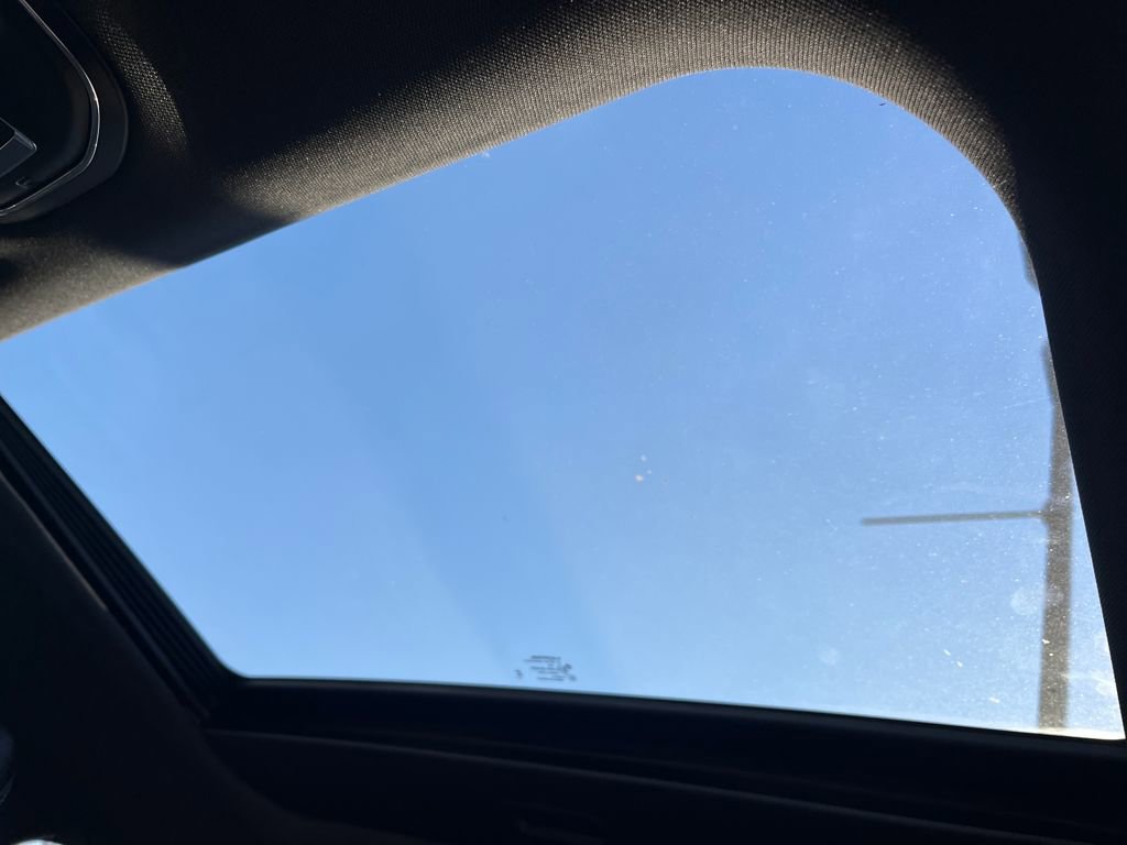 New 2025 Jeep Grand Cherokee Altitude image 7