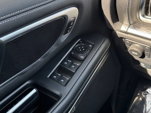 Certified 2025 Ford Expedition Max Platinum w/ Stealth Performance Package AWD/4WD image 40