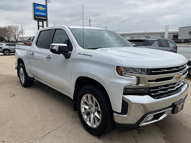 Used 2021 Chevrolet Silverado 1500 LTZ w/ Safety Package II AWD/4WD image 4