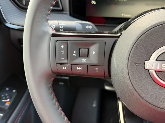 New 2026 Nissan Kicks SR FWD image 26