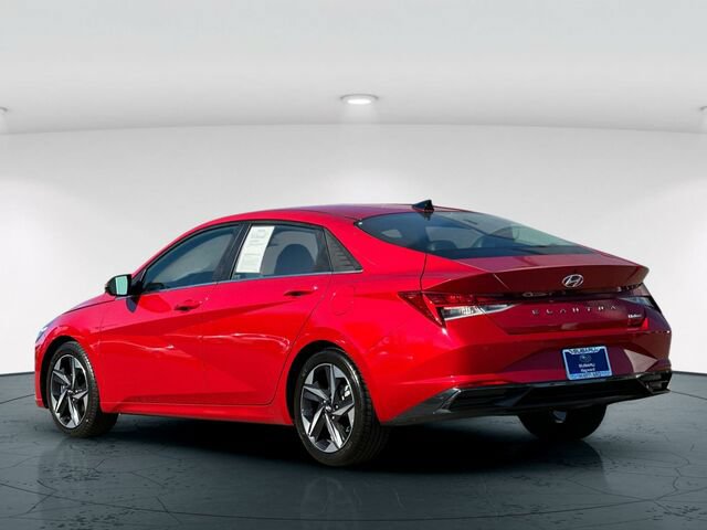 Used 2023 Hyundai Elantra Limited FWD image 4