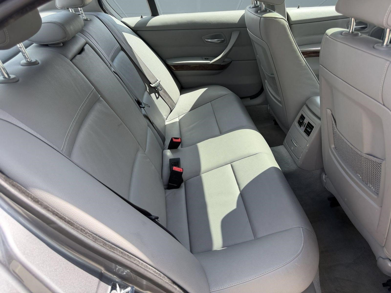 Used 2009 BMW 328i Sedan RWD image 29