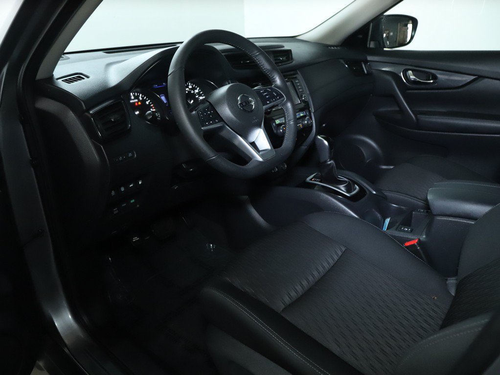 Used 2020 Nissan Rogue SV AWD/4WD image 18