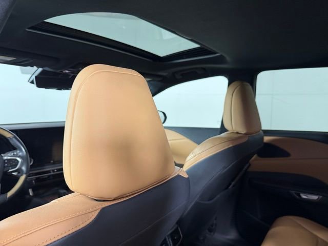 Used 2024 Lexus RX 350 Premium Plus w/ Convenience Package image 24