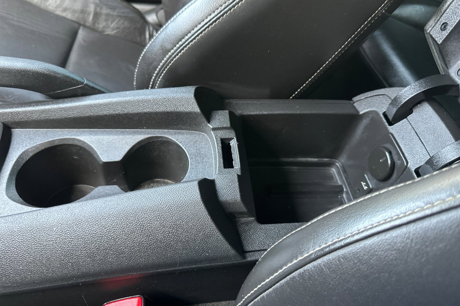 Used 2010 Chevrolet Camaro SS w/ RS Package image 29