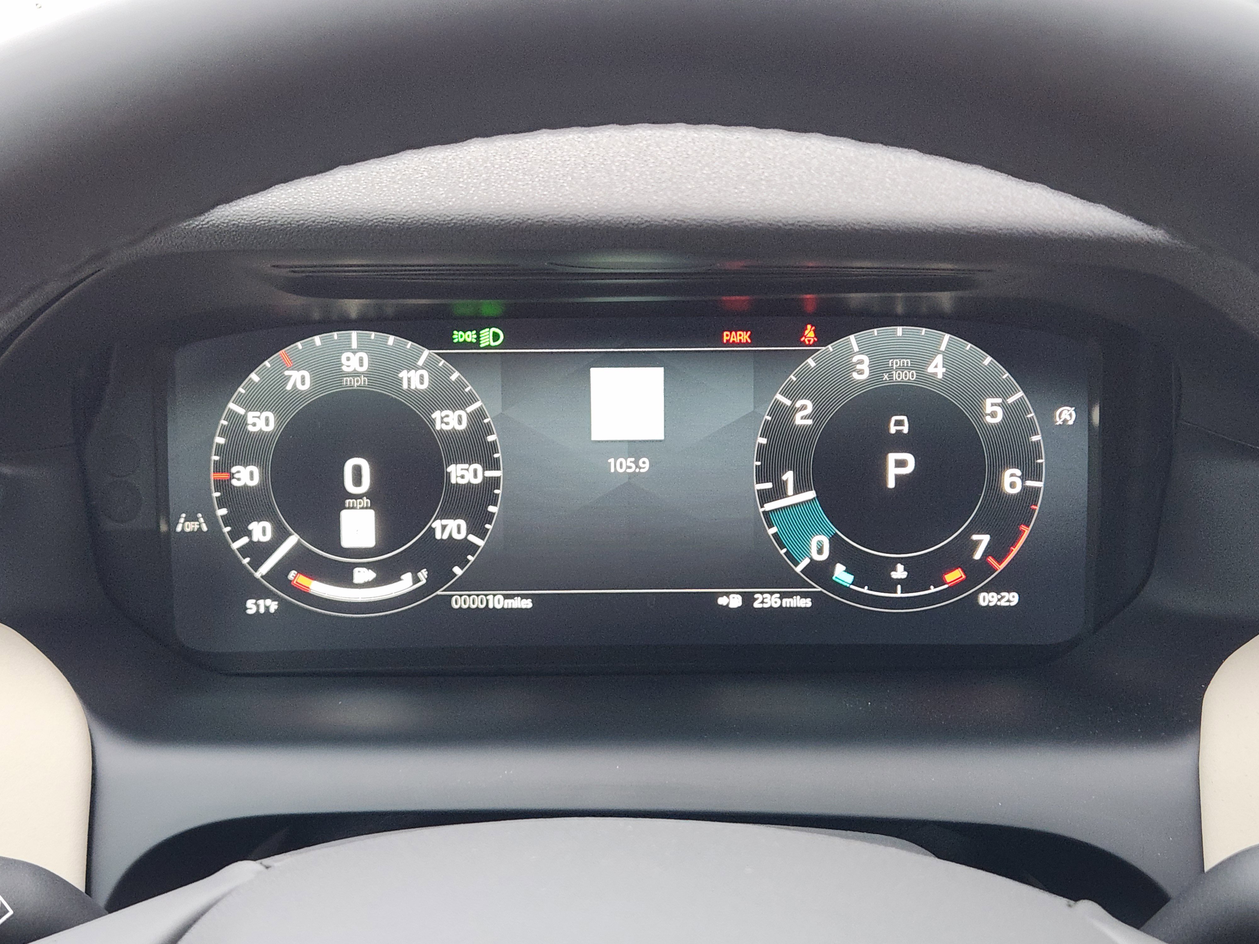 New 2025 Land Rover Discovery Sport S image 17