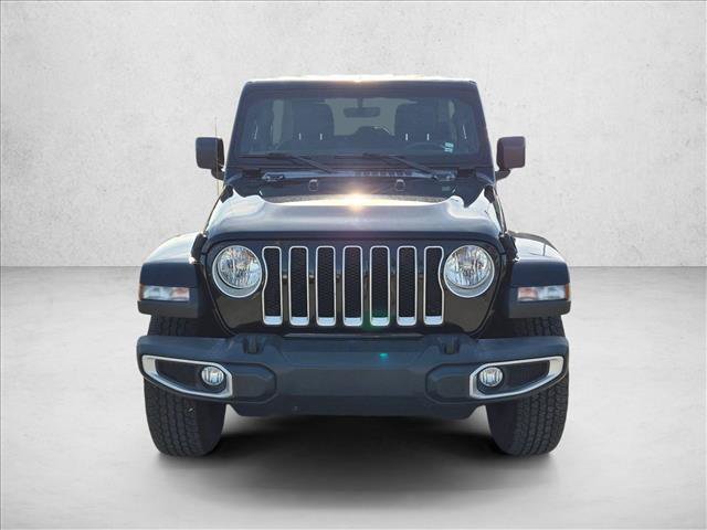 Used 2022 Jeep Wrangler Unlimited Sahara w/ Cold Weather Group AWD/4WD image 2