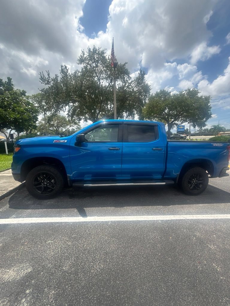 Used 2022 Chevrolet Silverado 1500 Custom Trail Boss AWD/4WD image 5