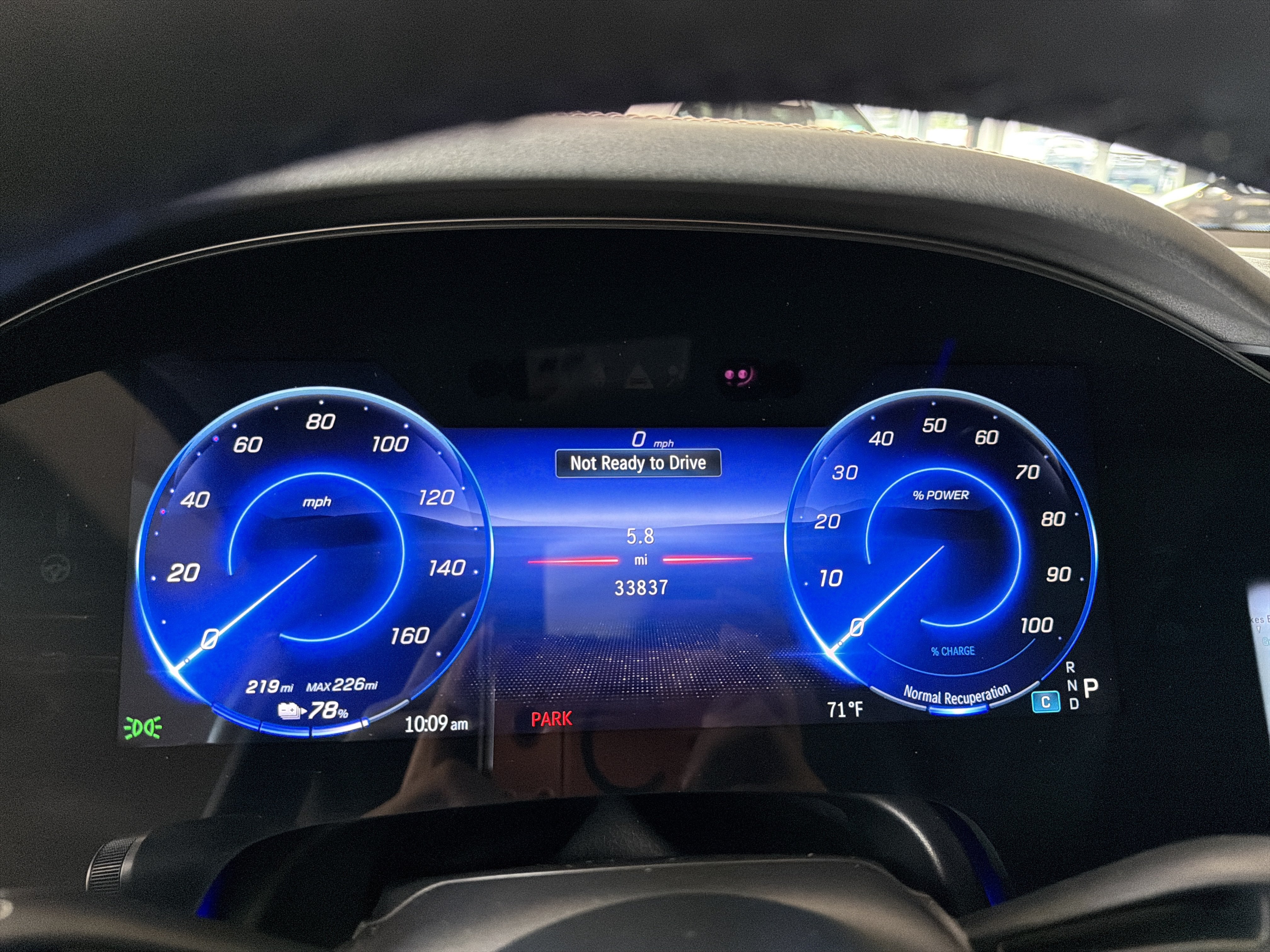 Certified 2023 Mercedes-Benz EQS 580 4MATIC SUV image 18