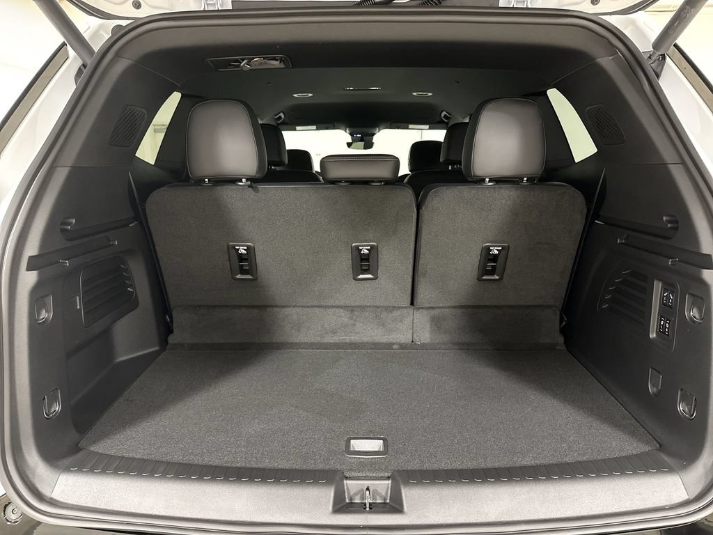 New 2026 Buick Enclave Sport Touring w/ Power Package AWD/4WD image 25