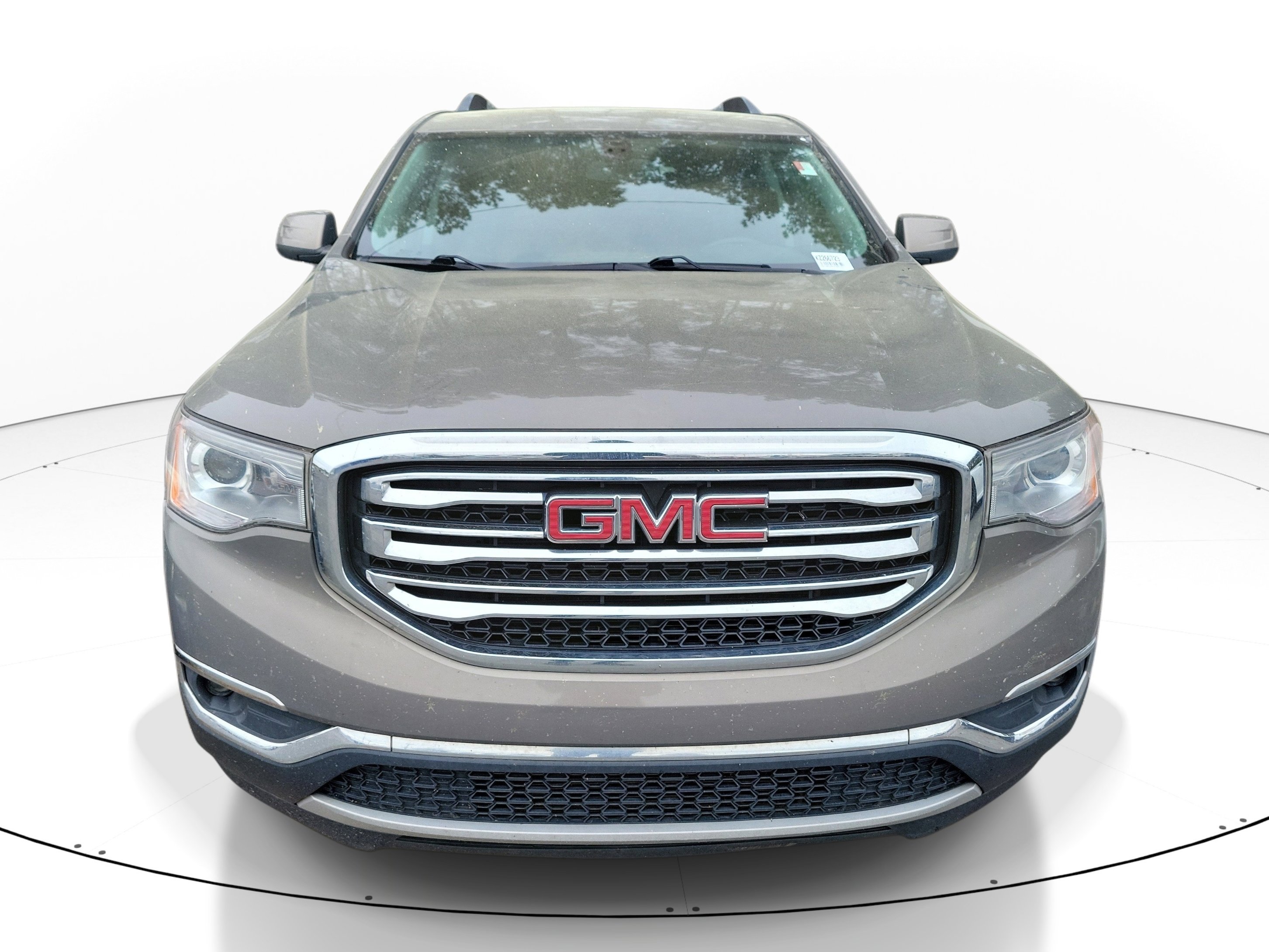 Used 2019 GMC Acadia SLT image 2