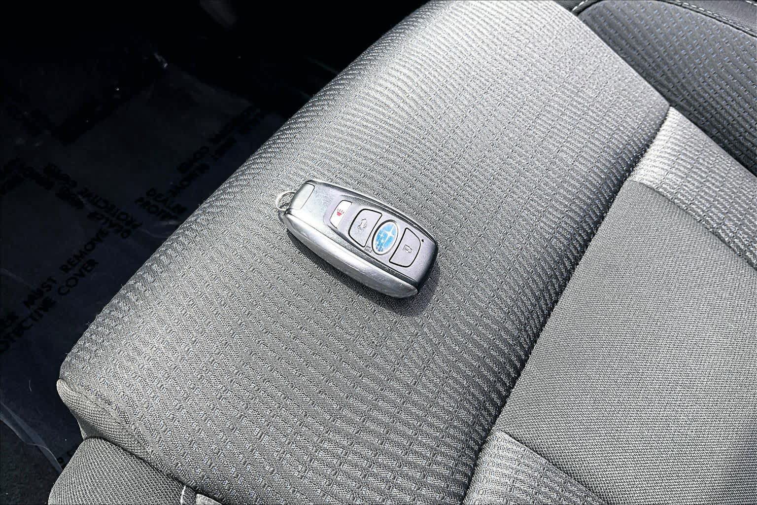 Used 2023 Subaru Ascent Premium w/ Convenience Package AWD/4WD image 14