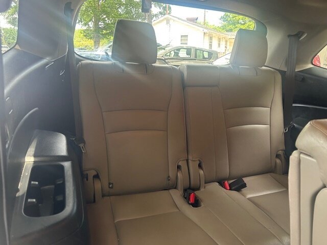 Used 2016 Honda Pilot EX-L image 29