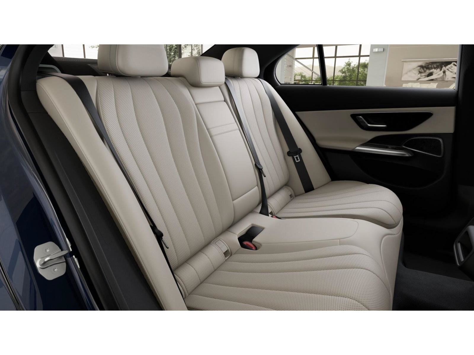 New 2026 Mercedes-Benz E 350 4MATIC Sedan image 5