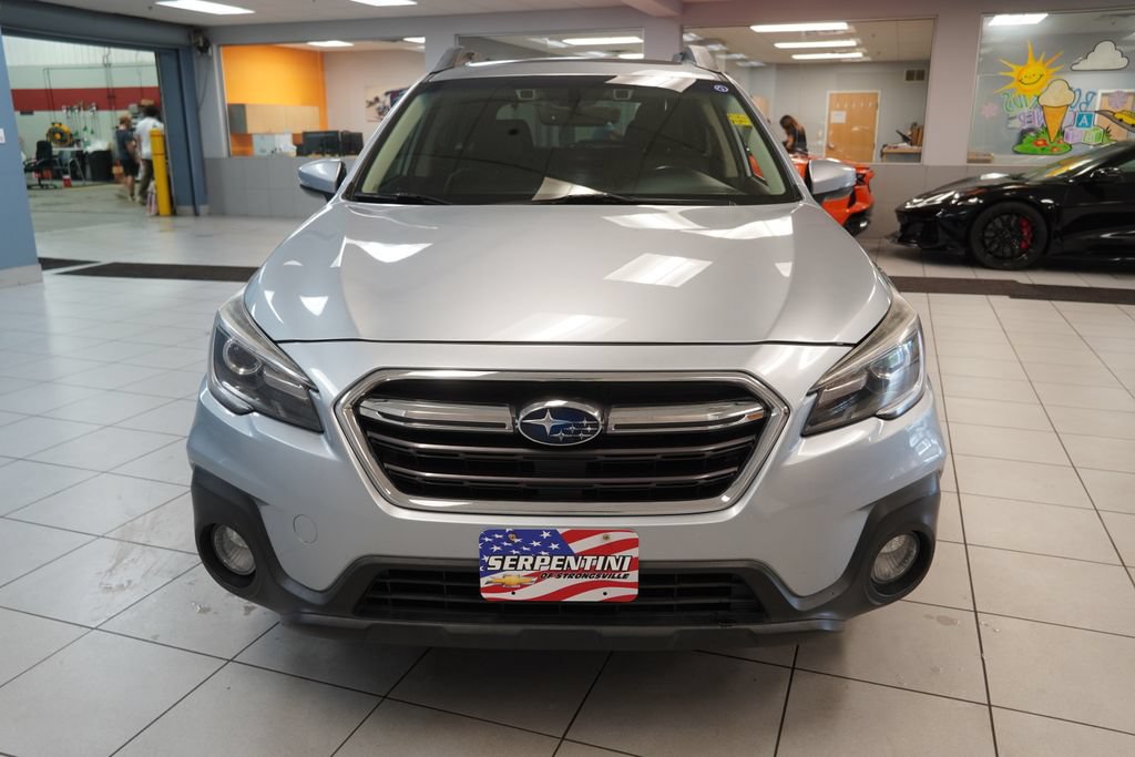 Used 2018 Subaru Outback 3.6R Limited AWD/4WD image 17