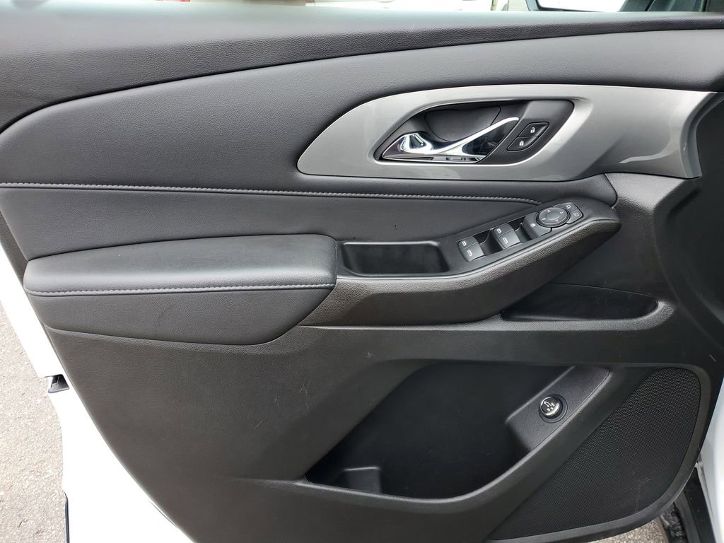 Certified 2023 Chevrolet Traverse LT image 22