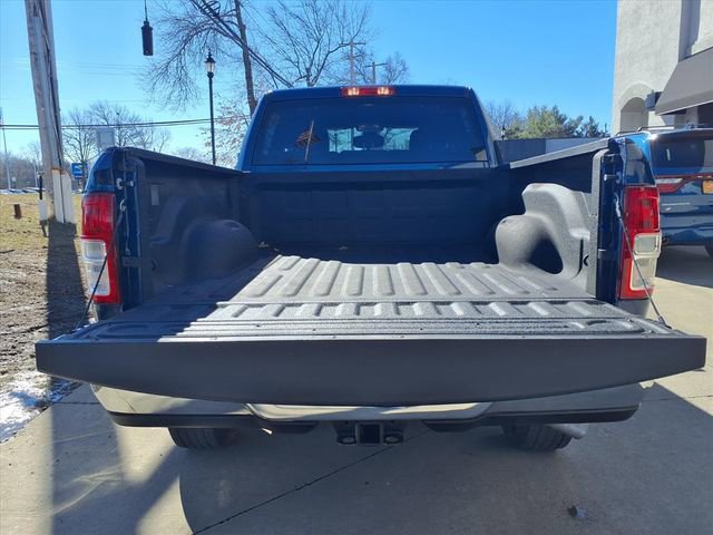 Used 2024 RAM 2500 Big Horn w/ Bed Utility Group image 9
