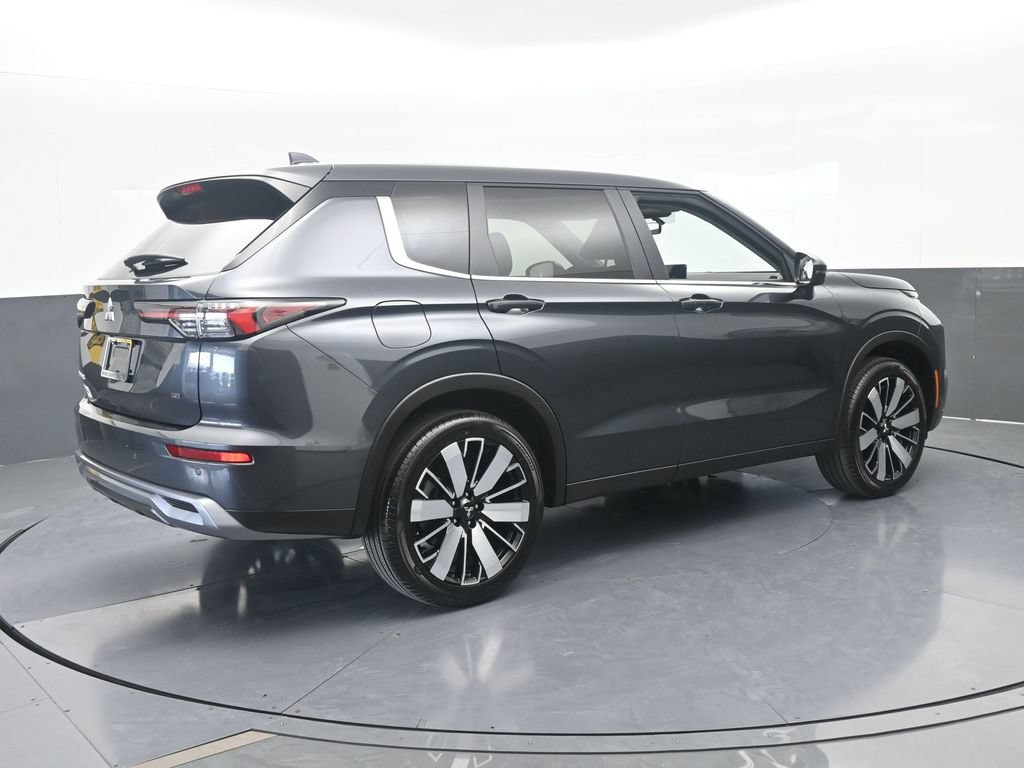 New 2026 Mitsubishi Outlander SE FWD image 6