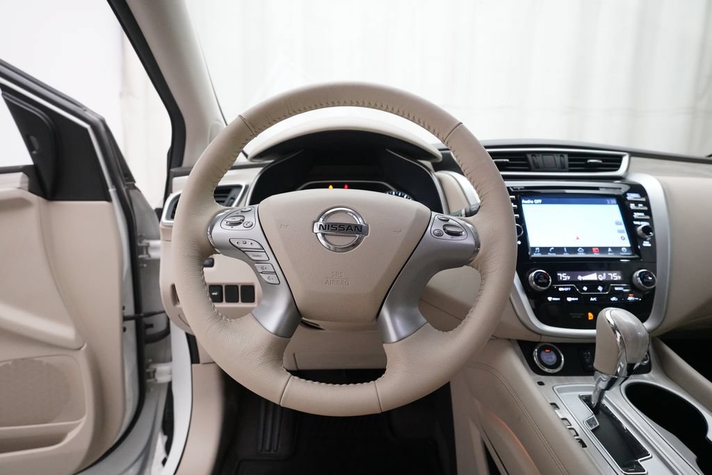 Used 2017 Nissan Murano SL AWD/4WD image 4