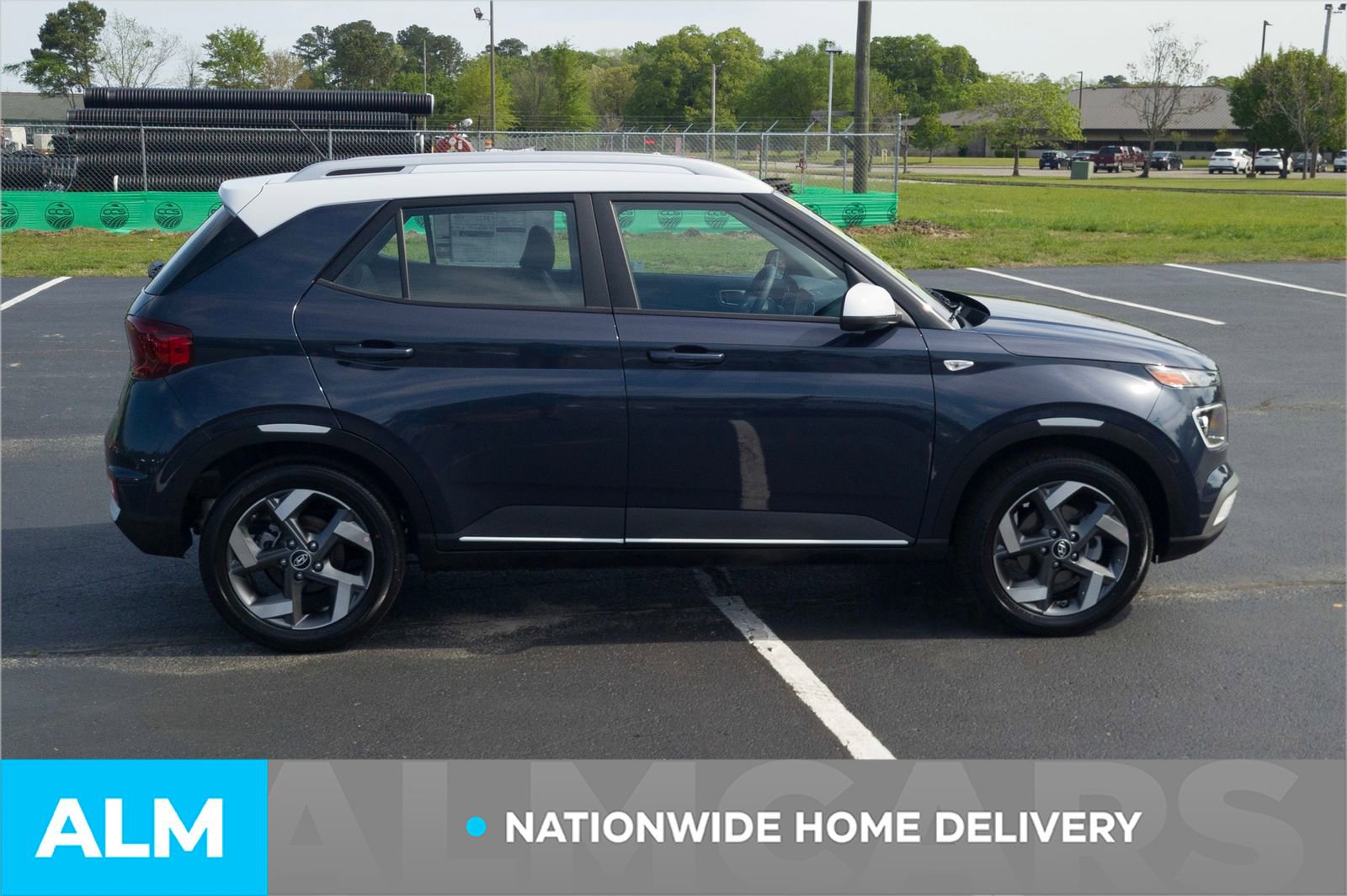 Certified 2025 Hyundai Venue Limited image 5