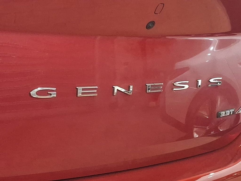 Used 2023 Genesis G70 3.3T image 30