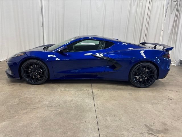 New 2027 Chevrolet Corvette Stingray Coupe w/ Z51 Performance Package RWD image 7