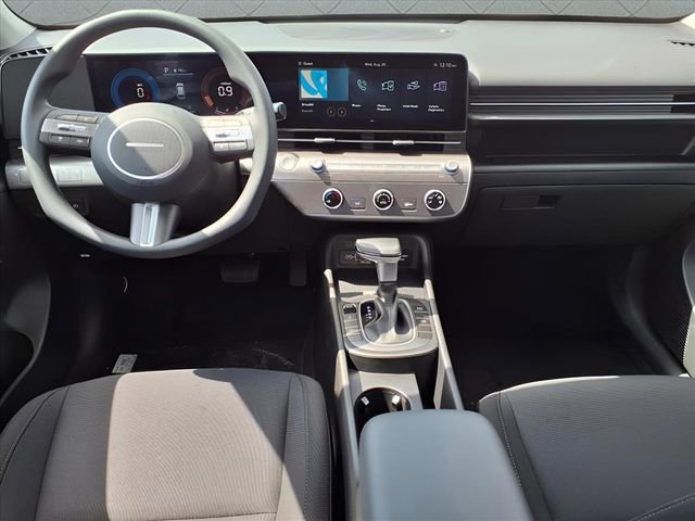 New 2026 Hyundai Kona SE image 14