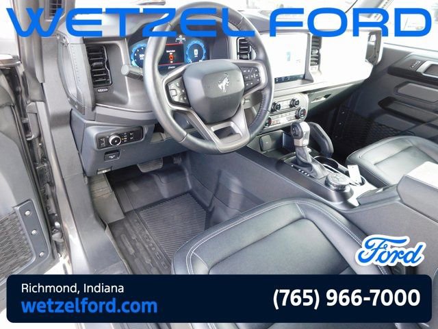 Used 2025 Ford Bronco Badlands AWD/4WD image 13