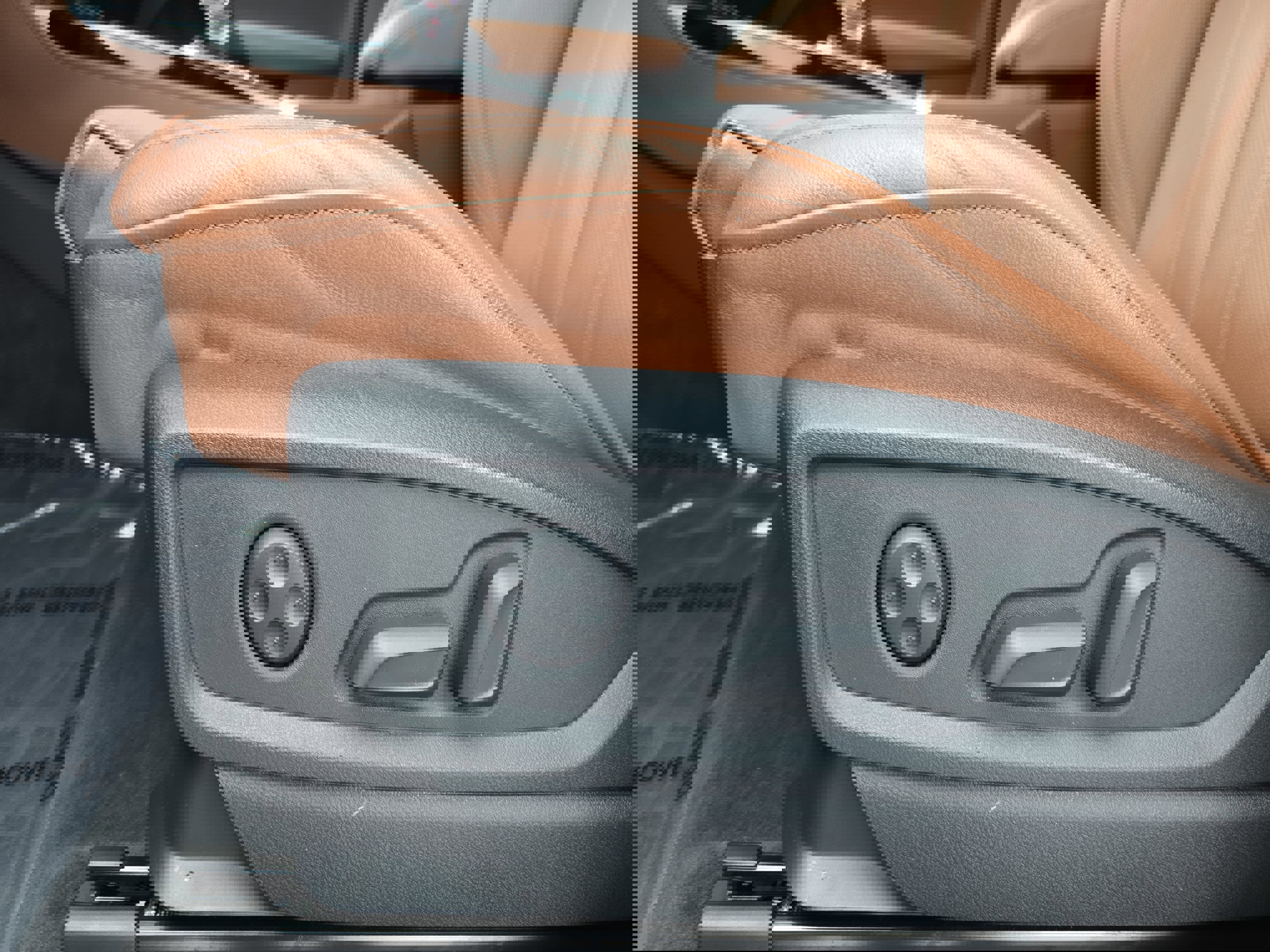 Used 2025 Audi Q5 2.0T Premium Plus image 29