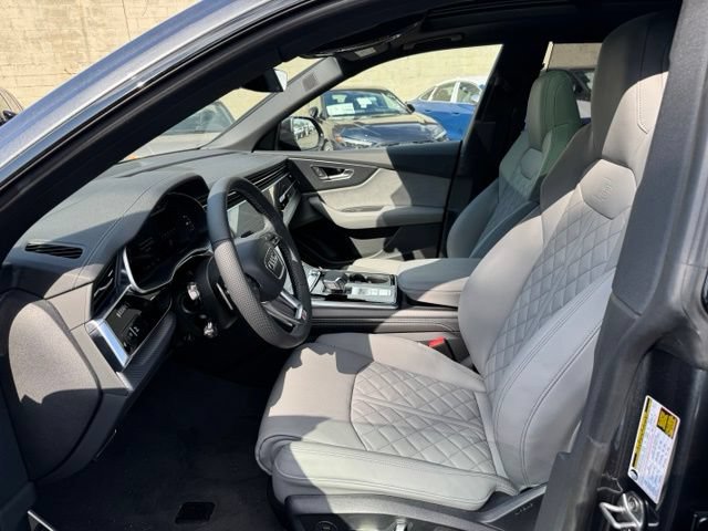 New 2026 Audi SQ8 Premium Plus AWD/4WD image 12